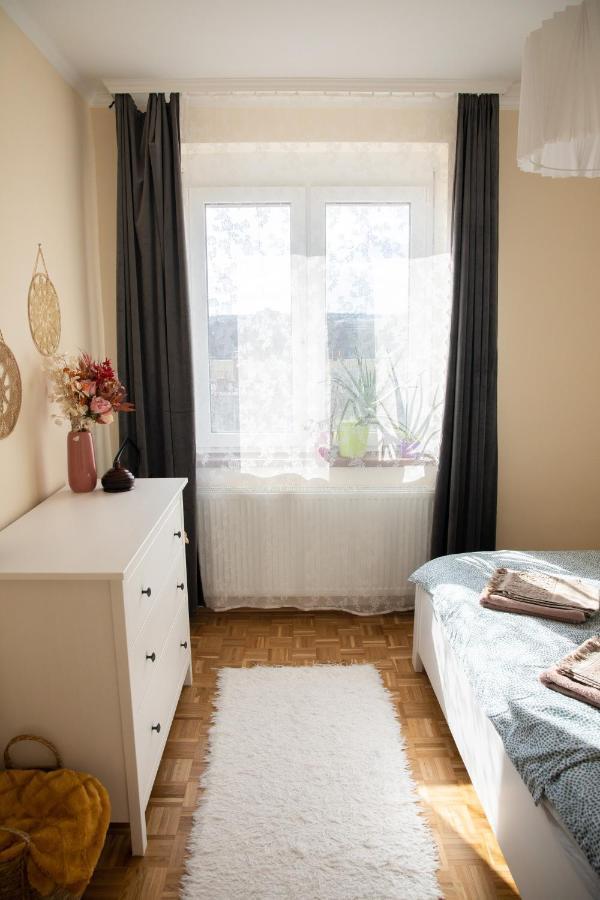 Firpo Apartman Eger Bagian luar foto